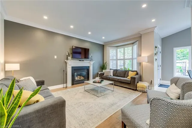 Additional image 17 of 16 Sweetman Dr