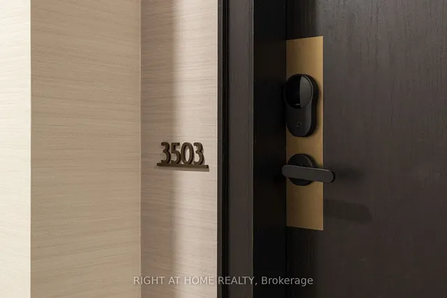 Additional image 3 of 23 Hollywood Ave Unit 3503