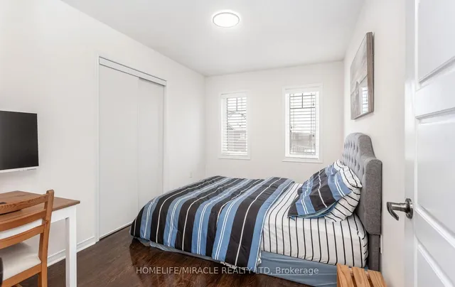 Additional image 22 of 30 Golden Springs Dr