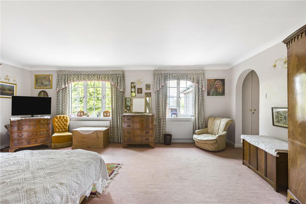 Additional image 16 of Pottersheath Road, Welwyn, Hertfordshire, AL6