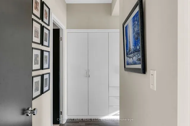 Additional image 22 of 25 Capreol Crt Unit 3010