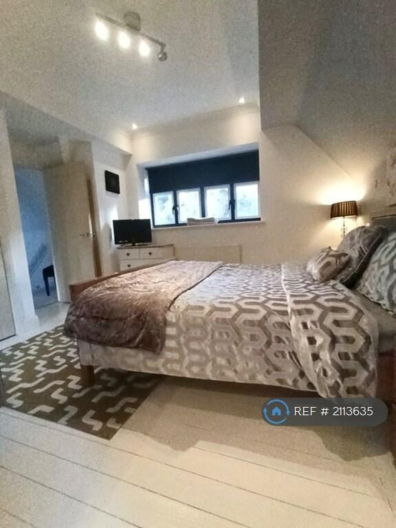 Additional image 5 of Tudor Lodge, Birmingham, B13