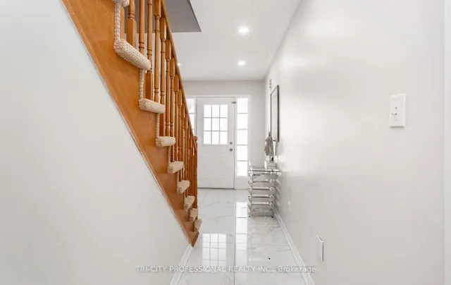 Additional image 4 of 8 Wicklow Rd