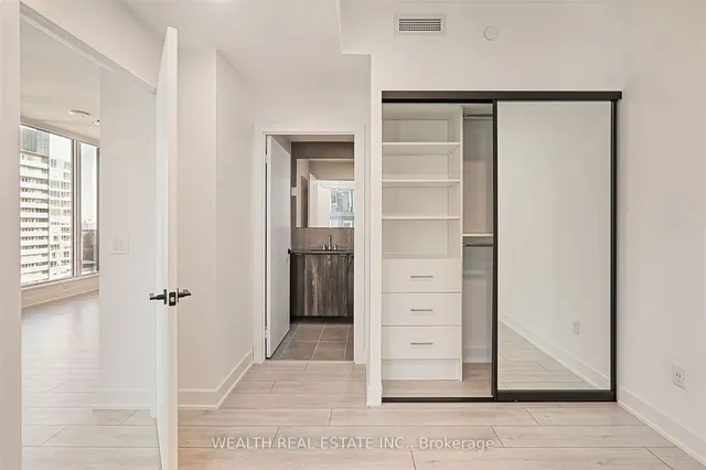 Additional image 13 of 35 Mercer St Unit 3710