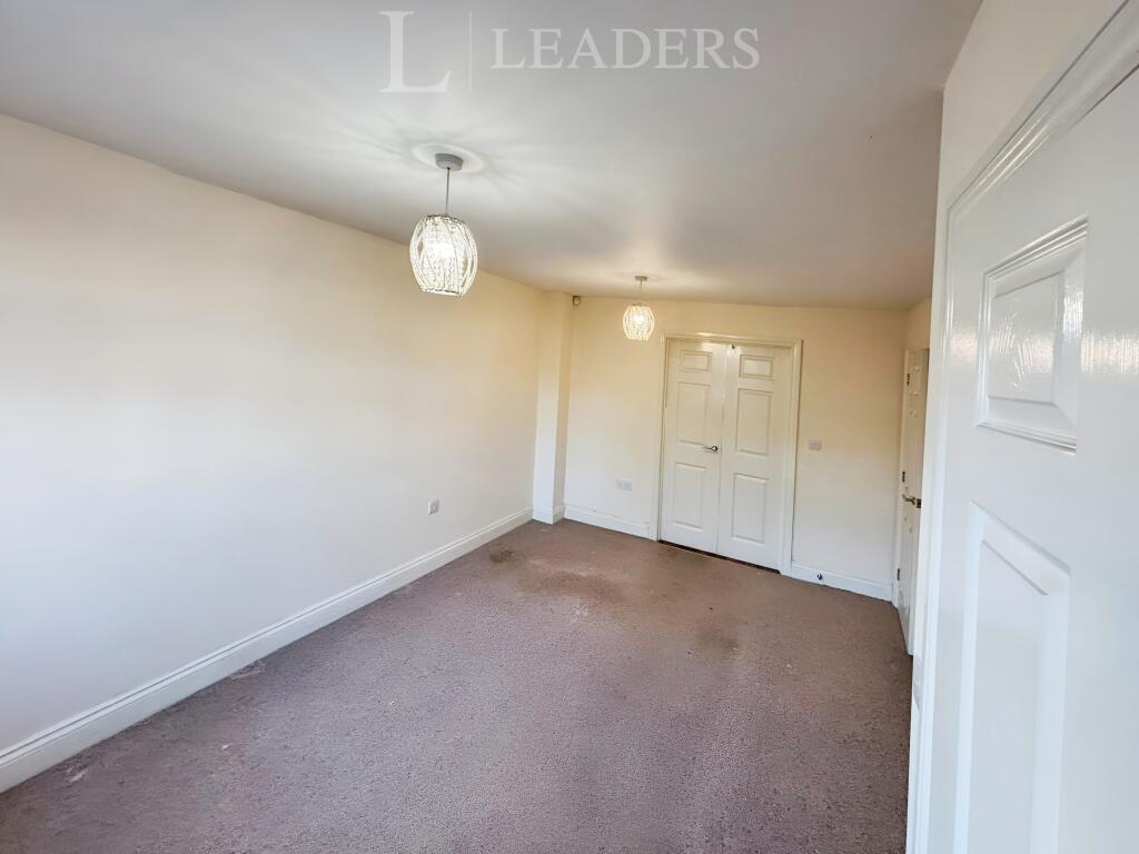 Additional image 11 of Broom Close B36