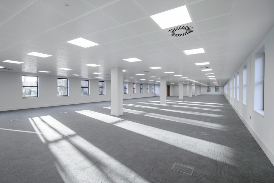 Additional image 7 of Unit 2800  The Crescent  BIRMINGHAM West Midlands B37 7YL  United Kingdom