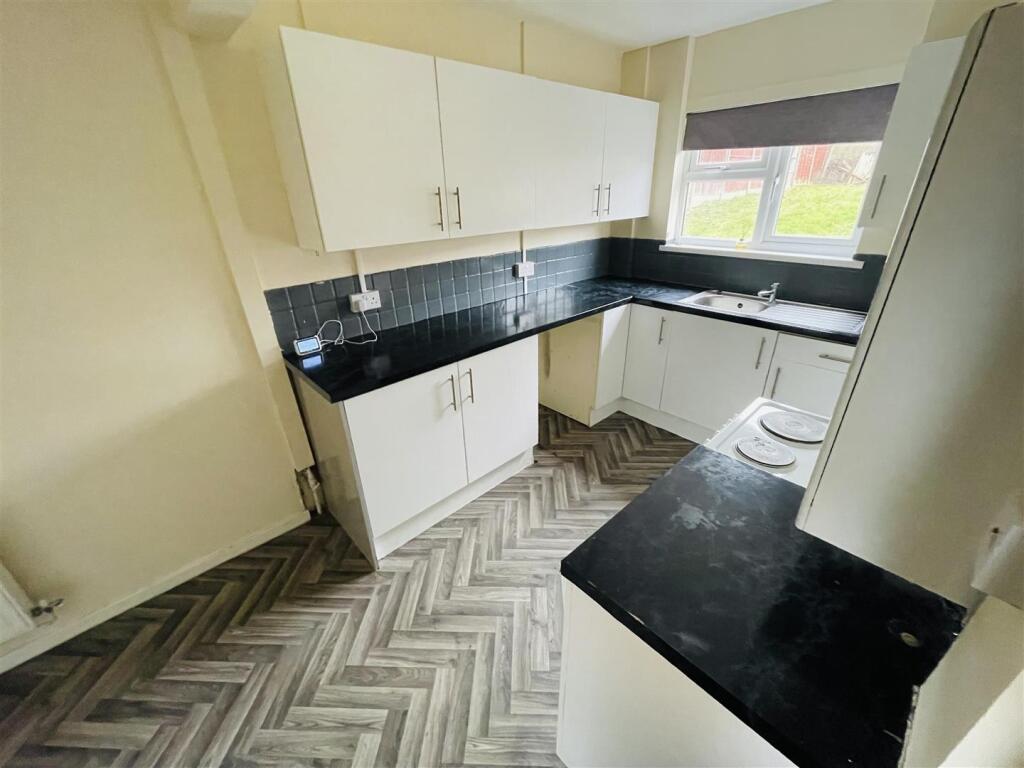 Additional image 6 of Kitwood Avenue, Dordon, B78 1PF