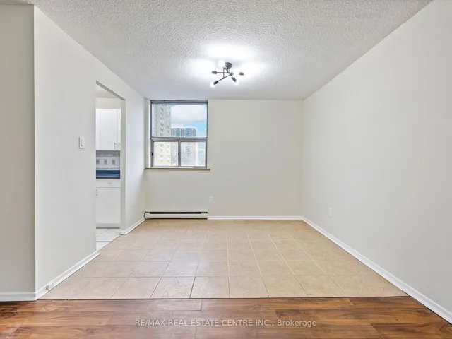 Additional image 14 of 15 Kensington Rd Unit 101