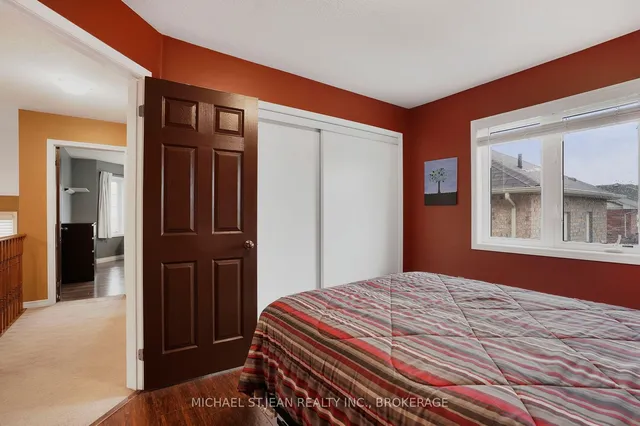 Additional image 21 of 91 Merrilee Cres