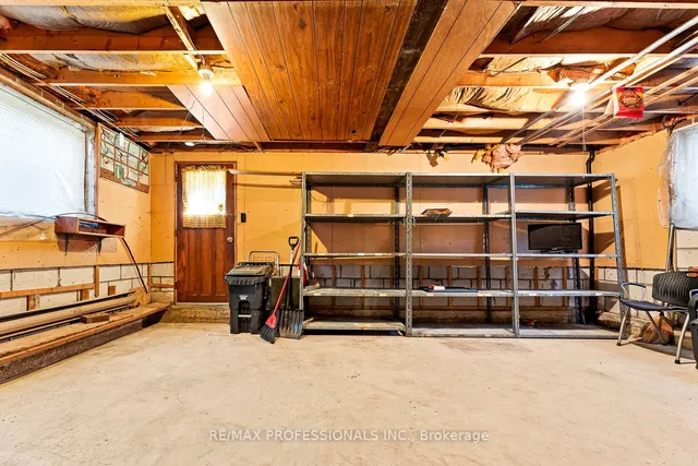 Additional image 22 of 138 Perry Cres