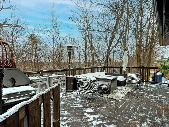 Additional image 31 of 120 Hadrian Dr