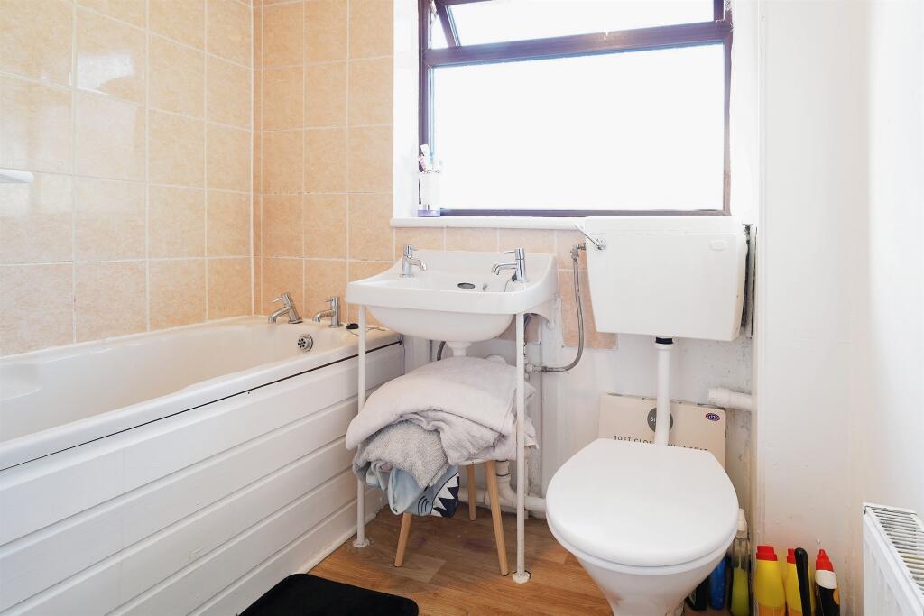 Additional image 14 of Neville Close, Redditch