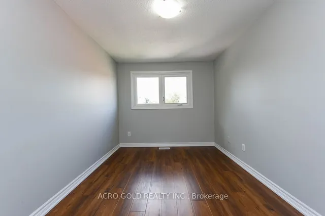 Additional image 25 of 19 Hoskins Sq