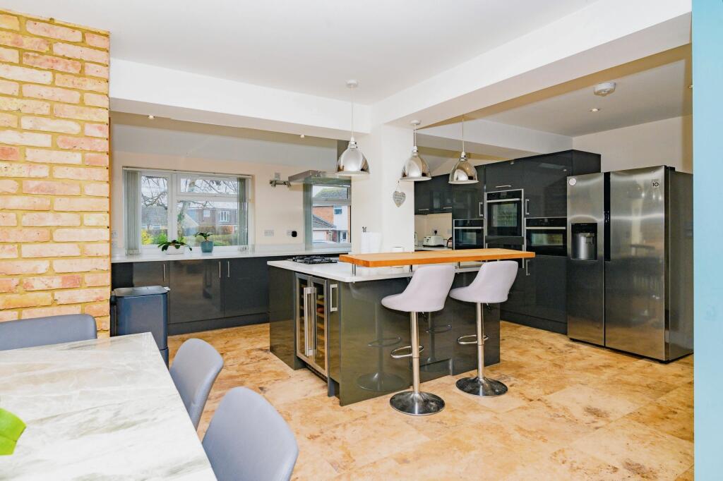 Additional image 9 of Derwent Road, Harpenden, AL5