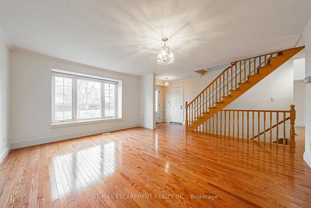 Additional image 8 of 105 WILSON St Unit 17