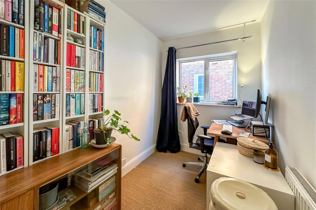 Additional image 7 of Cravells Road, Harpenden, Hertfordshire, AL5