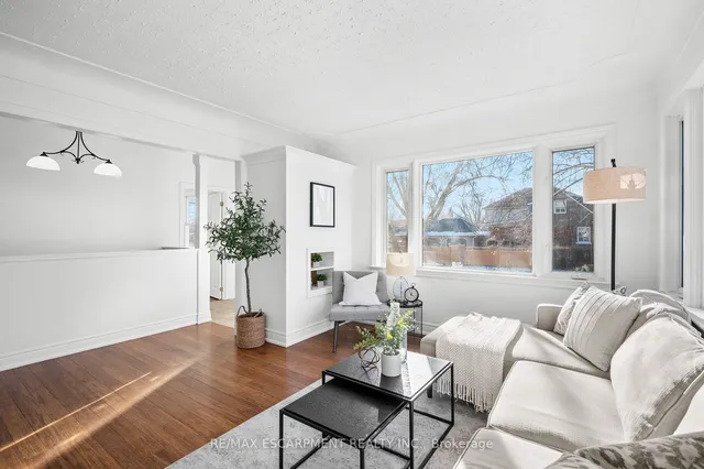 Additional image 7 of 1053 HELENA St