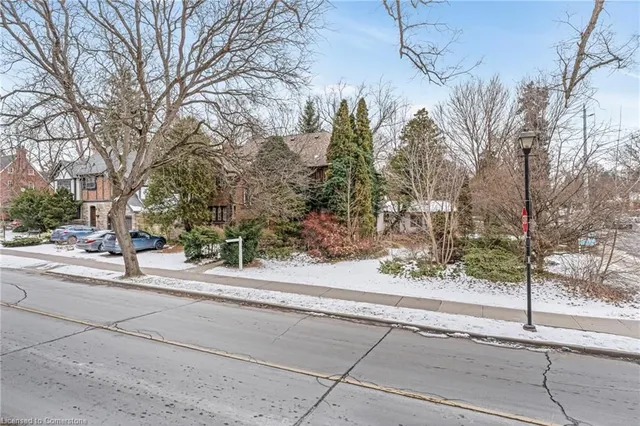 Additional image 37 of 4 Forsyth Ave