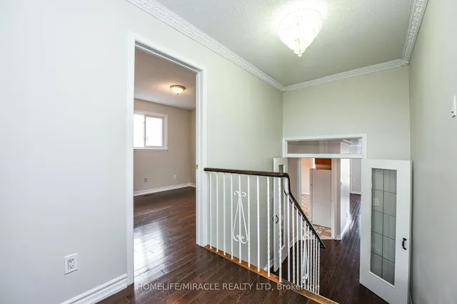 Additional image 10 of 102 Jade Cres