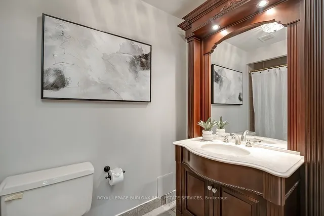 Additional image 23 of 5250 Lakeshore Rd Unit 603