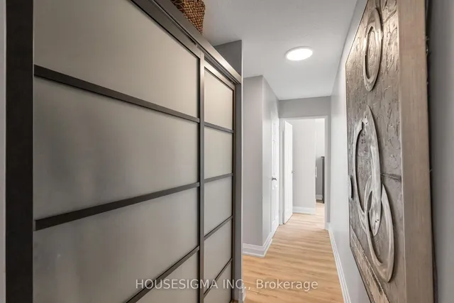 Additional image 17 of 716 The West Mall Unit 1402