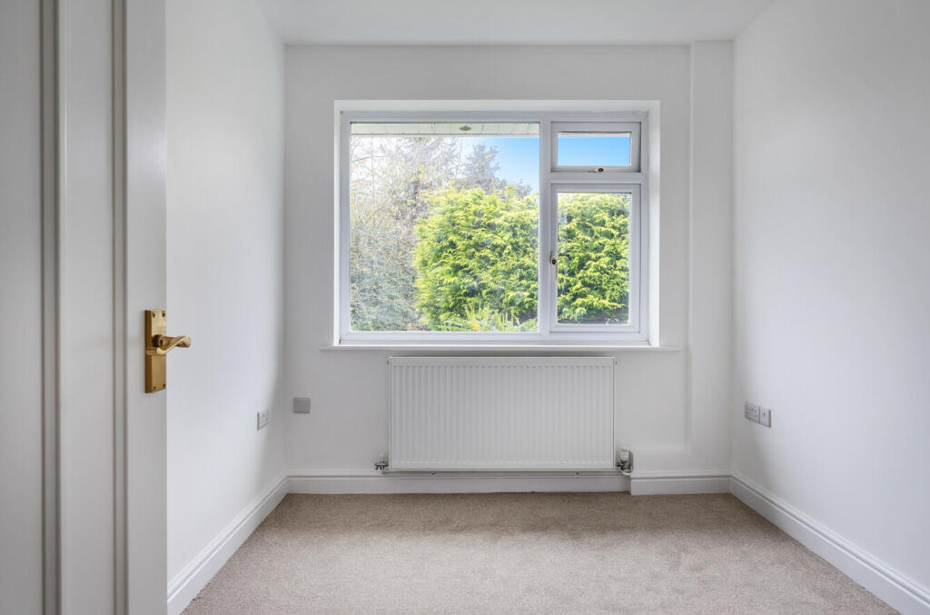 Additional image 8 of Willow Crescent, Warminster, BA12