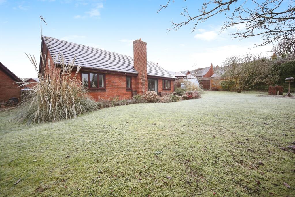 Additional image 17 of Woodgreen Close, Callow Hill, Redditch