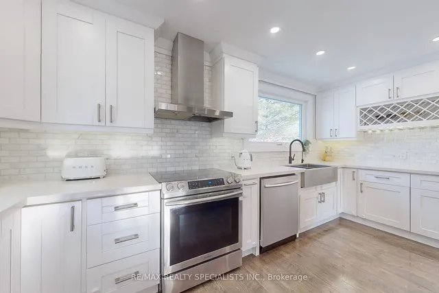 Additional image 12 of 605 Churchill Ave