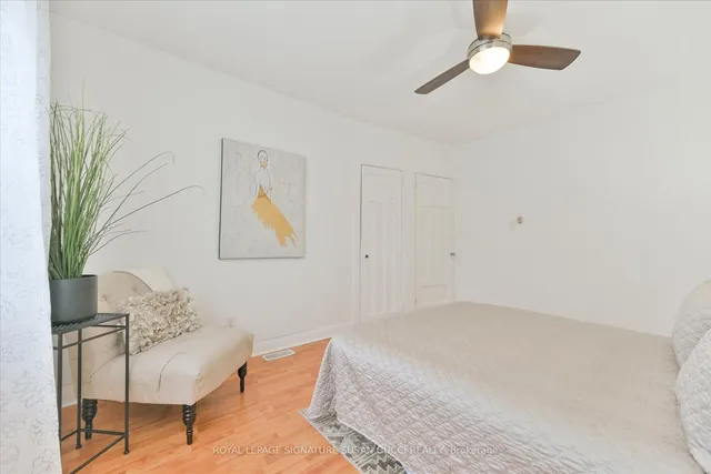 Additional image 15 of 43 Bastedo Ave