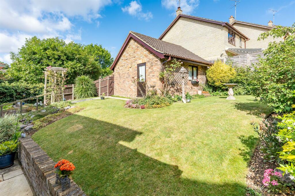 Additional image 25 of Birch Grove, Welwyn