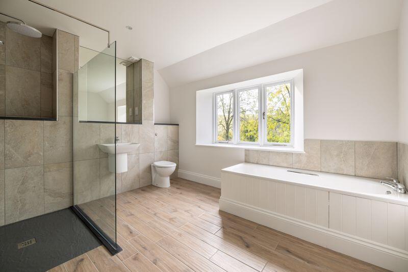 Additional image 14 of Newly renovated four bed family property