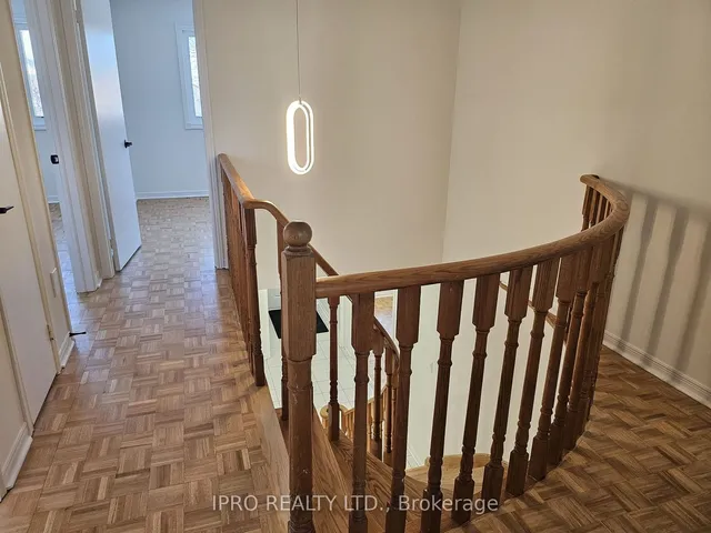 Additional image 17 of 23 Woodlot Cres