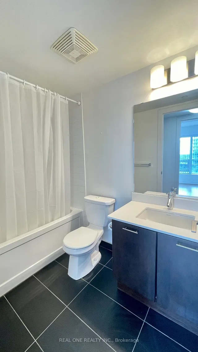 Additional image 8 of 2220 Lakeshore Blvd Unit 809