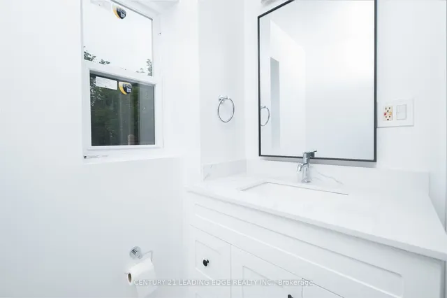 Additional image 18 of 1555 Kingston Rd