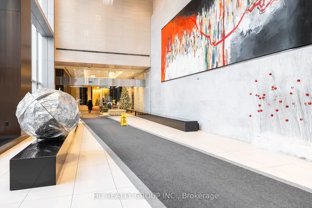 Additional image 19 of 386 Yonge St Unit 819