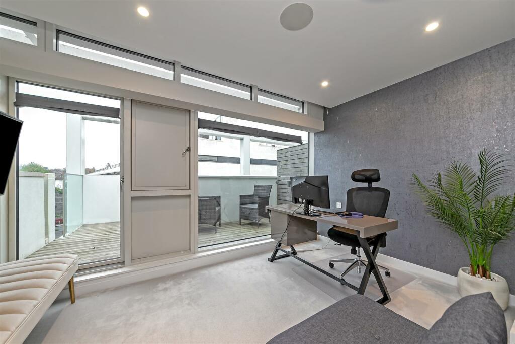 Additional image 12 of London Road, St. Albans