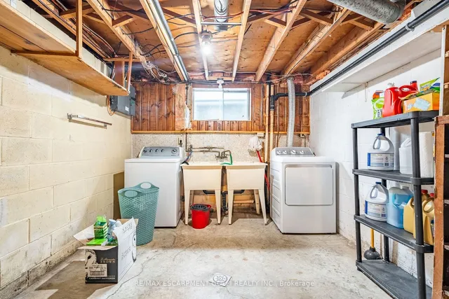 Additional image 32 of 662 West 5th St