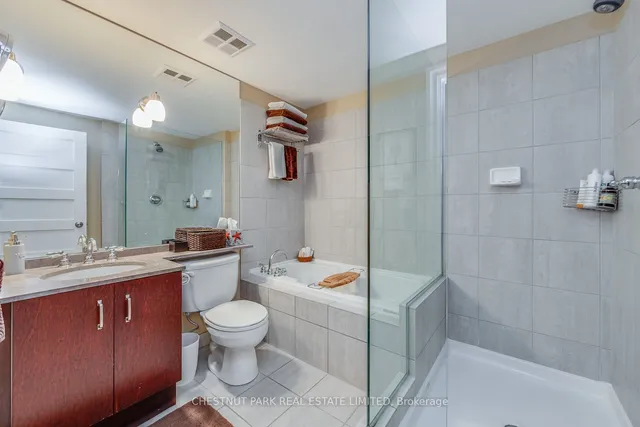 Additional image 20 of 168 King St Unit PH1605