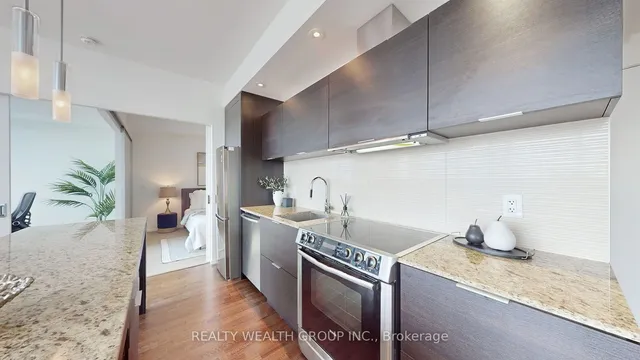 Additional image 11 of 8 Charlotte St Unit 2709