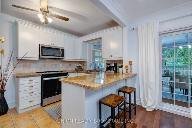 Additional image 7 of 528 Strathmore Blvd