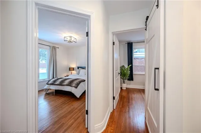 Additional image 22 of 586 Weber St