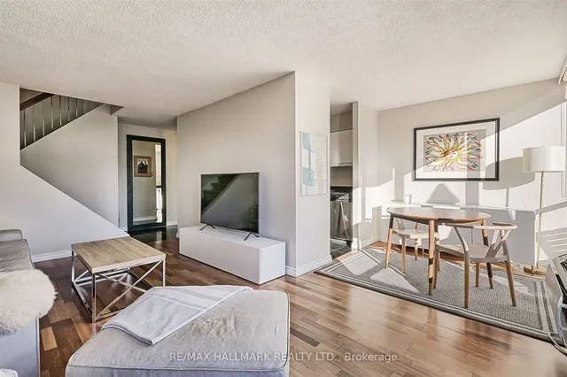 Additional image 11 of 86 gerrard St Unit 8E