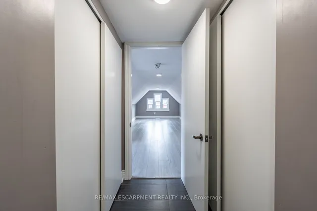 Additional image 27 of 57 Century St