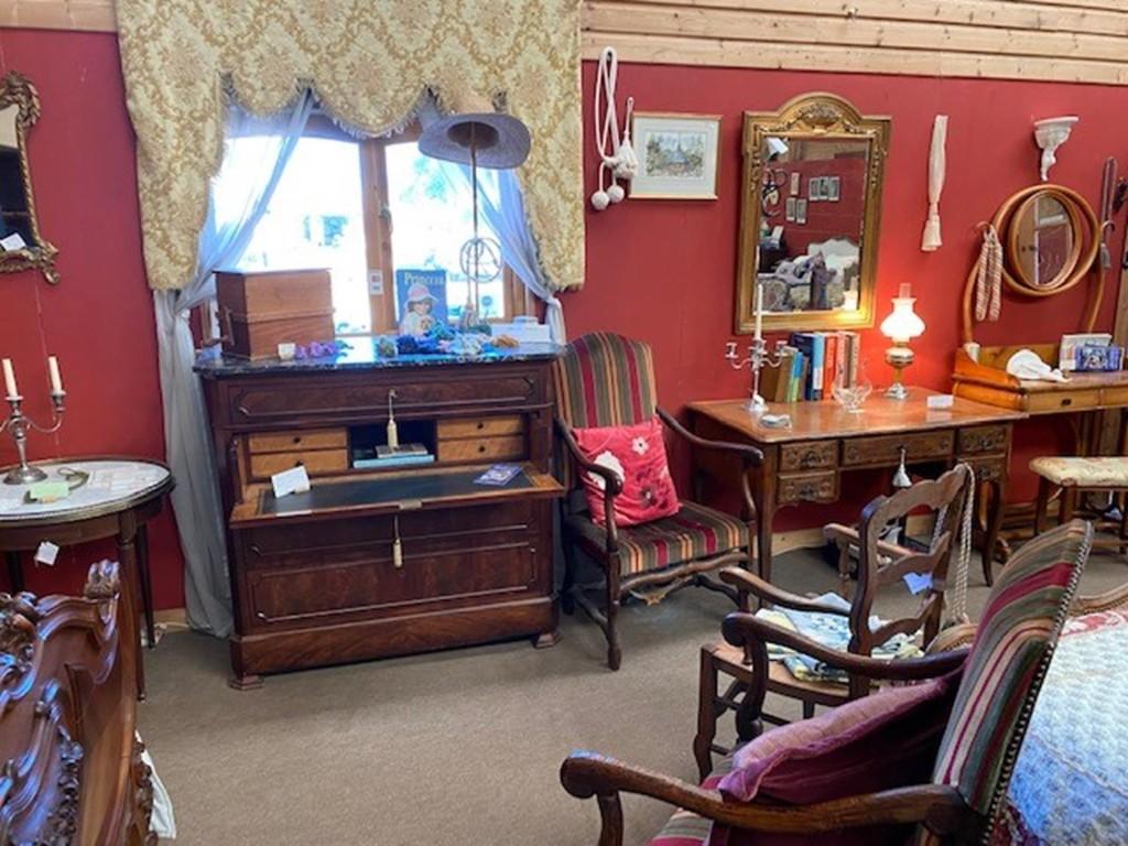 Additional image 7 of Leasehold French Antique Furniture Dealer, Stratford Road, B95