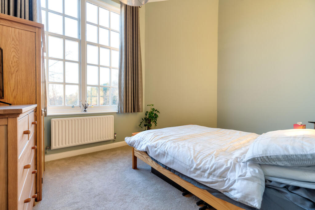 Additional image 8 of The Birches, 47 Azalea Close, St. Albans, Hertfordshire, AL2