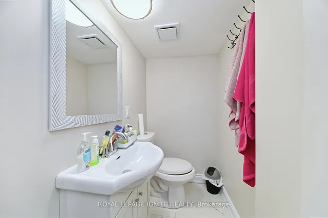 Additional image 38 of 22 Thornapple St