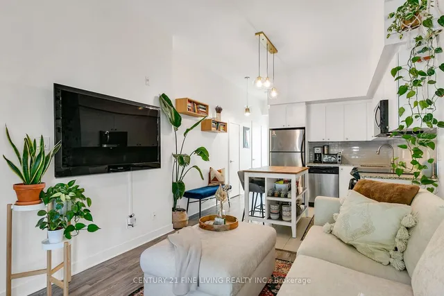 Additional image 10 of 34 Boston Ave Unit 2