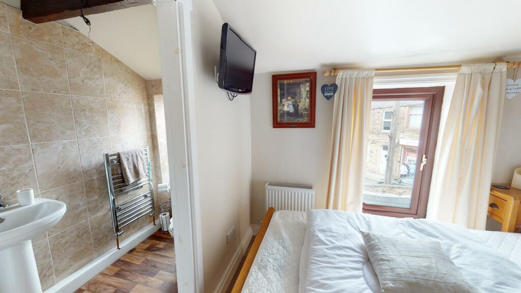 Additional image 21 of McCullough's Music Tavern & Burnulfsuuic Restaurant. Barnoldswick