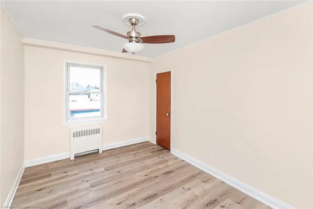 Additional image 14 of 802 King St Unit 5