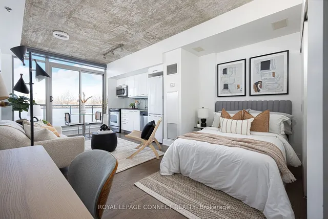 Additional image 3 of 630 Queen St Unit 404